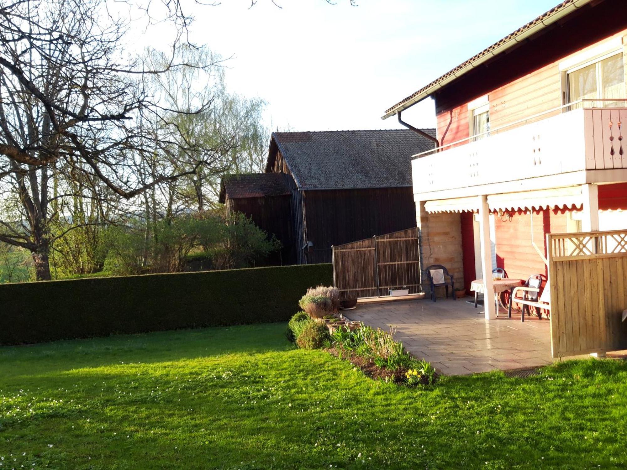 Ferienwohnung Im Seidlerhof Mit Balkon Und Garten Rohrnbach Luaran gambar